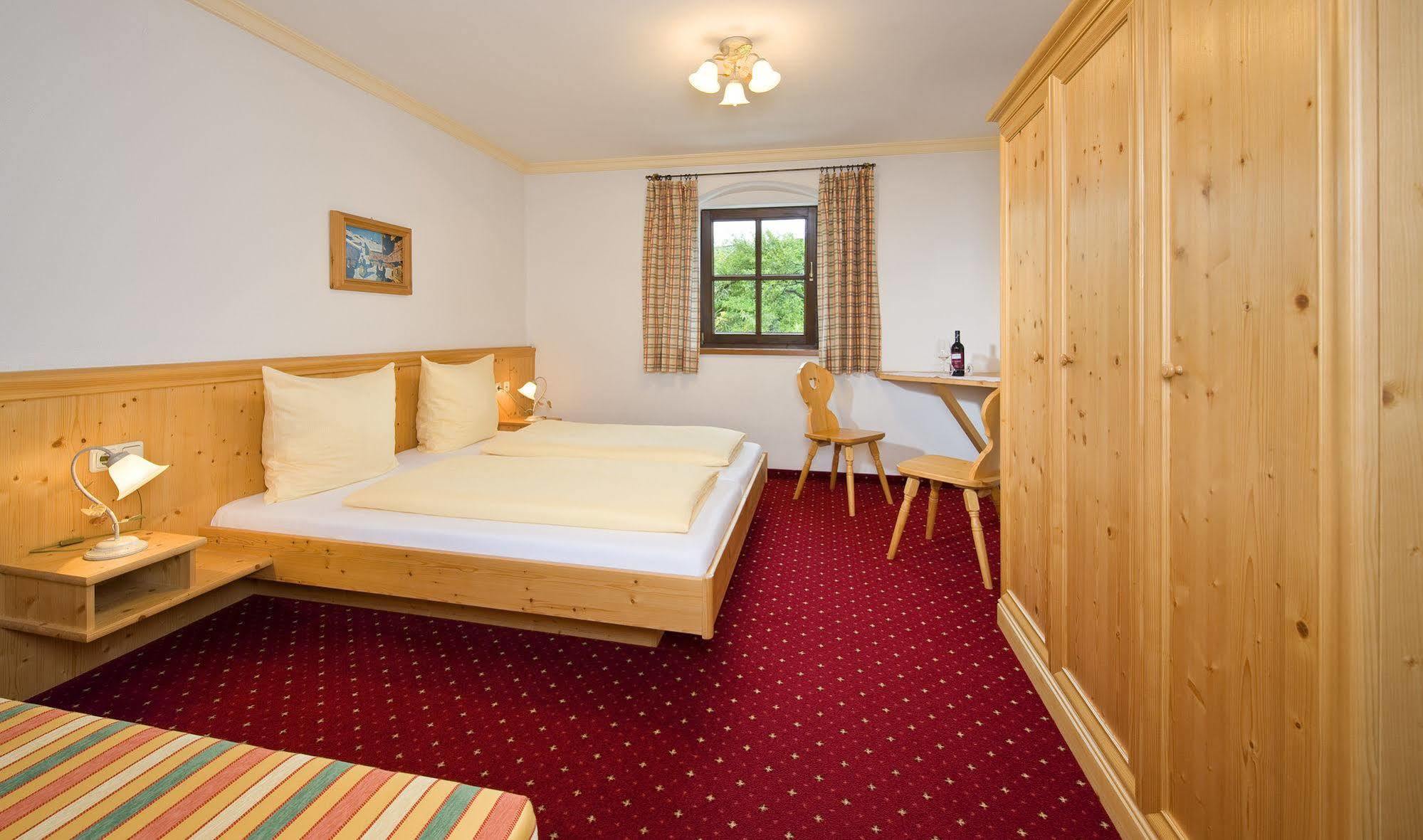 Hotel Reitlwirt Brixen im Thale Pokój zdjęcie